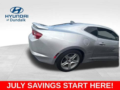 Used 2019 Chevrolet Camaro LT RWD image 12