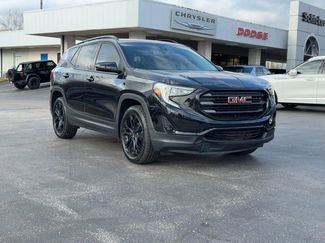 Used 2020 GMC Terrain SLT w/ Elevation Edition FWD video 2