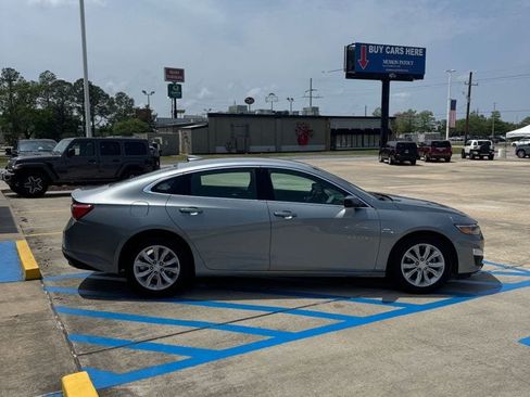 Used 2024 Chevrolet Malibu LT FWD image 4