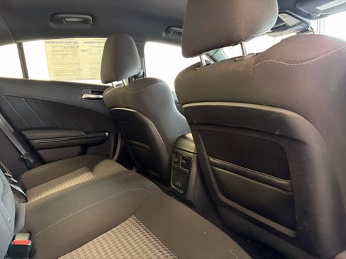 Used 2021 Dodge Charger R/T w/ Blacktop Package image 29