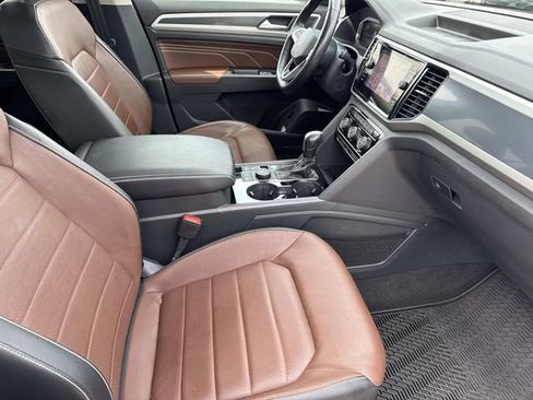 Used 2023 Volkswagen Atlas SEL Premium AWD/4WD image 29