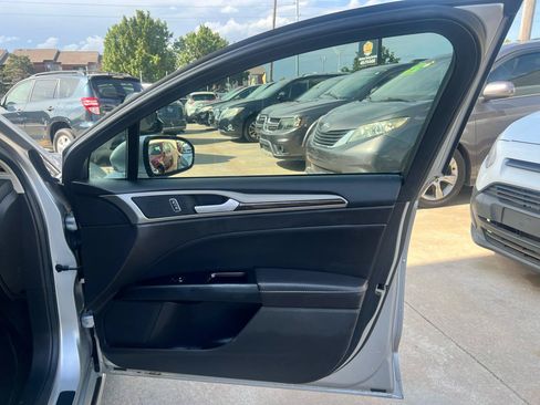 Used 2014 Ford Fusion SE w/ Equipment Group 202A FWD image 35