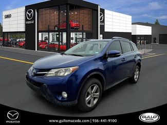 Used 2014 Toyota RAV4 XLE FWD video 1