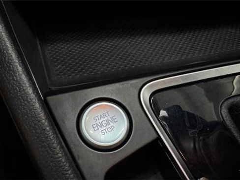 Used 2020 Volkswagen Jetta S image 25