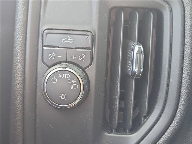 Certified 2023 Chevrolet Silverado 1500 Custom RWD image 15