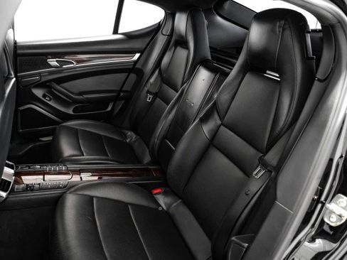 Used 2010 Porsche Panamera Turbo image 43