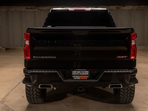 Used 2023 Chevrolet Silverado 1500 RST image 8