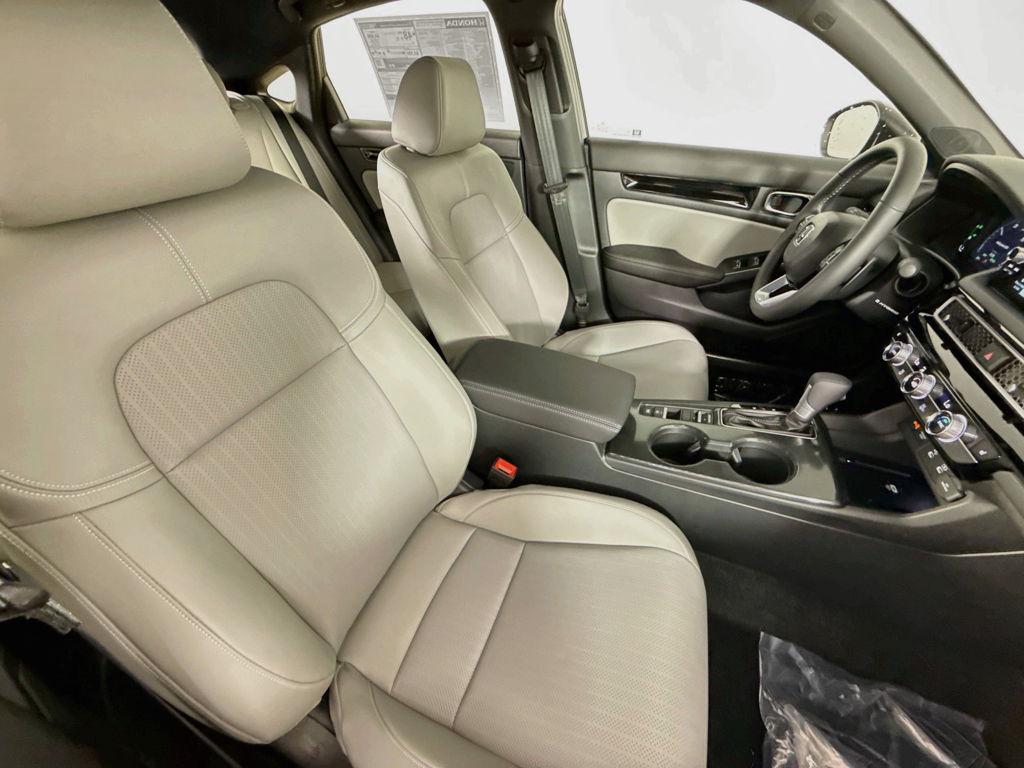 Certified 2025 Honda Civic Sport Touring image 36
