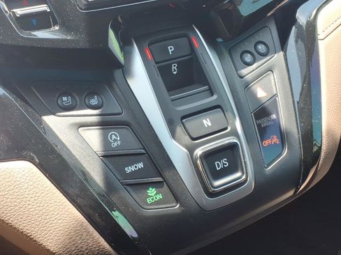 Used 2025 Honda Odyssey Elite image 21