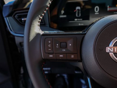 New 2026 Nissan Kicks SR image 26