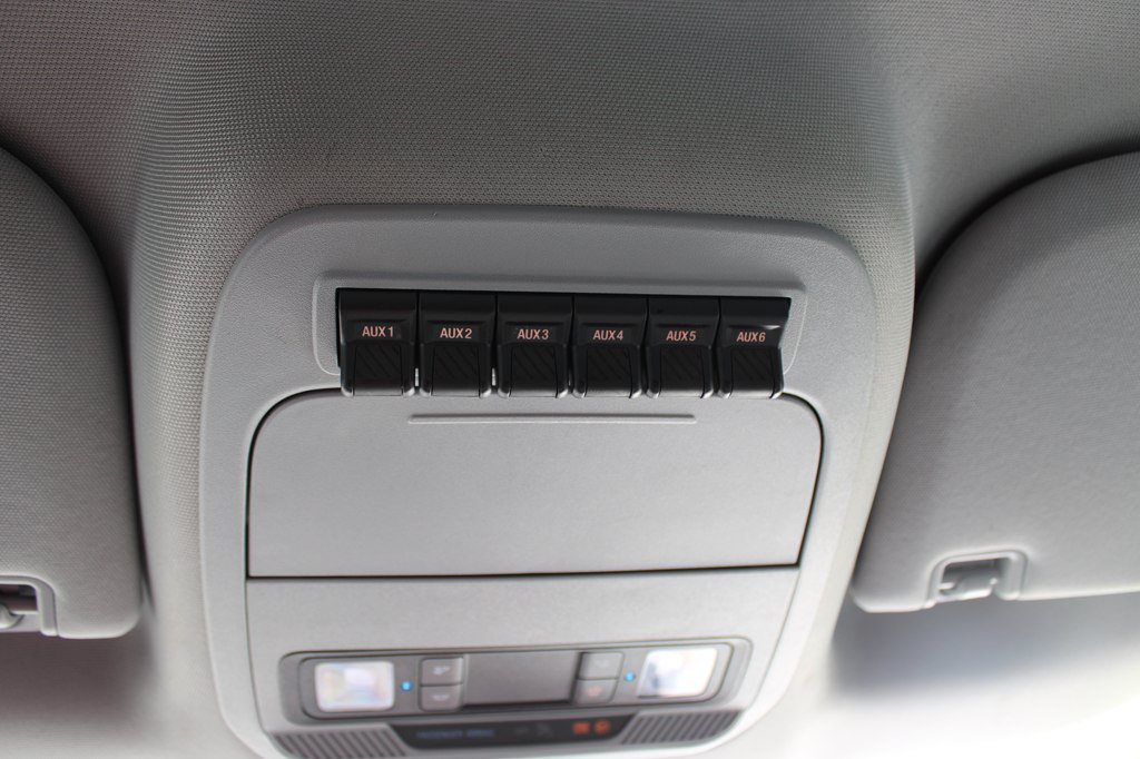 Used 2024 Ford F350 XL w/ XL Chrome Package RWD image 33