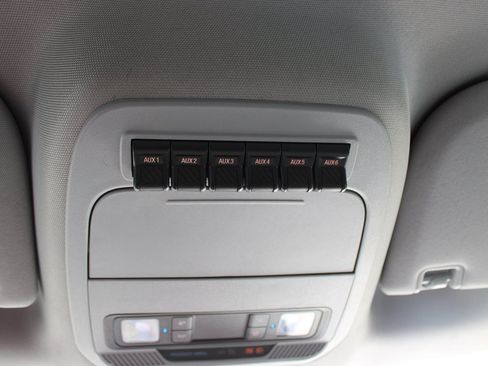 Used 2024 Ford F350 XL w/ XL Chrome Package RWD image 33
