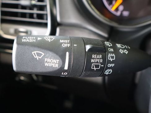 Used 2020 Jeep Grand Cherokee High Altitude AWD/4WD image 28