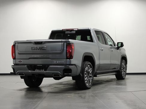 Used 2024 GMC Sierra 1500 Denali Ultimate image 4
