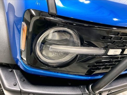 Used 2024 Ford Bronco Wildtrak AWD/4WD image 28