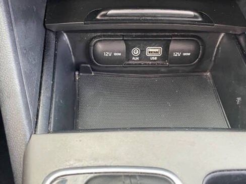 Used 2020 Kia Optima LX FWD image 16