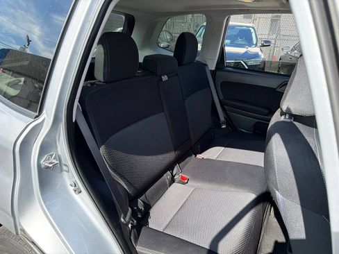Used 2015 Subaru Forester 2.5i Premium w/ All-Weather Package AWD/4WD image 17
