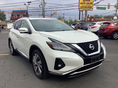 Used 2020 Nissan Murano SL w/ Moonroof Package