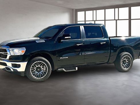Used 2019 RAM 1500 Big Horn AWD/4WD image 2