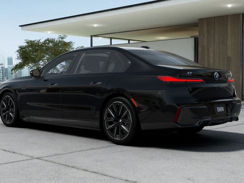 New 2026 BMW i7 xDrive60 image 2