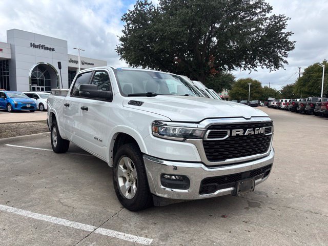 Used 2025 RAM 1500 Big Horn AWD/4WD image 1