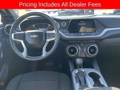 Used 2021 Chevrolet Blazer LT FWD image 16