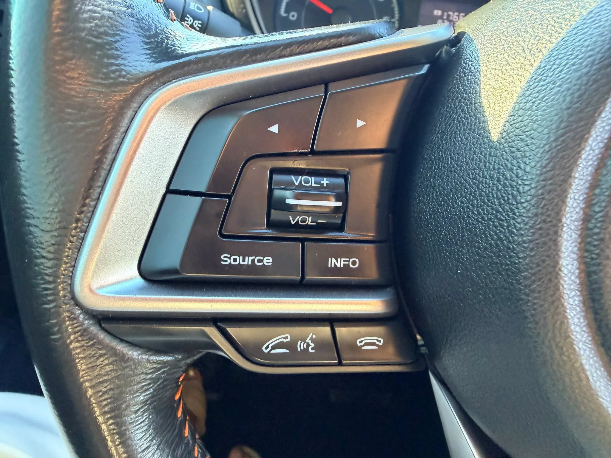 Used 2018 Subaru Crosstrek 2.0i Premium w/ Popular Package #2 AWD/4WD image 12