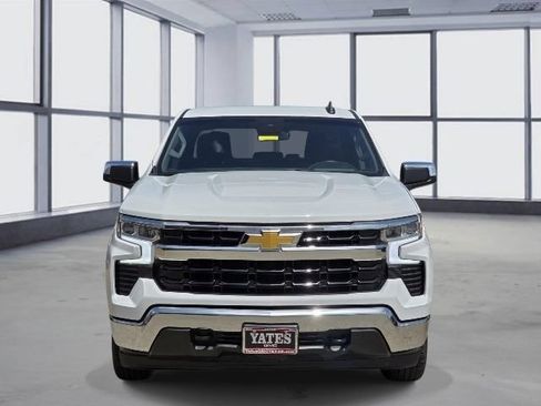 Used 2025 Chevrolet Silverado 1500 LT AWD/4WD image 2