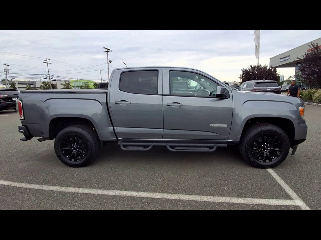 Used 2022 GMC Canyon Elevation w/ Elevation Premium Package AWD/4WD image 9