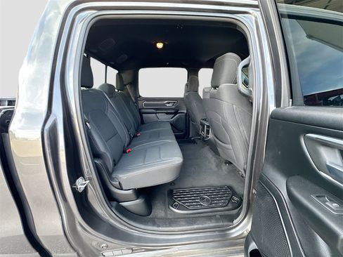Used 2021 RAM 1500 Big Horn image 28