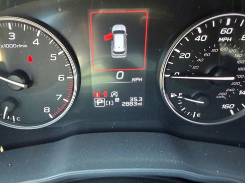 Used 2026 Subaru Forester Premium AWD/4WD image 33