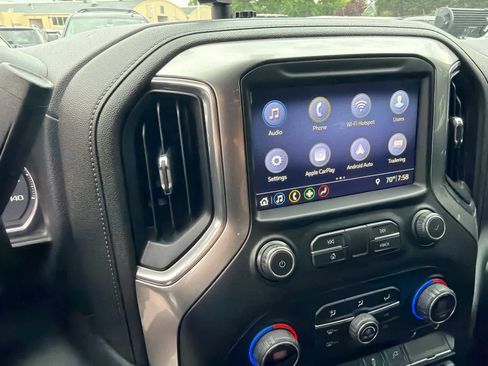 Used 2019 Chevrolet Silverado 1500 LT w/ All-Star Edition AWD/4WD image 9