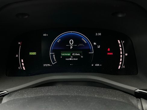 Used 2025 Toyota Camry LE image 36