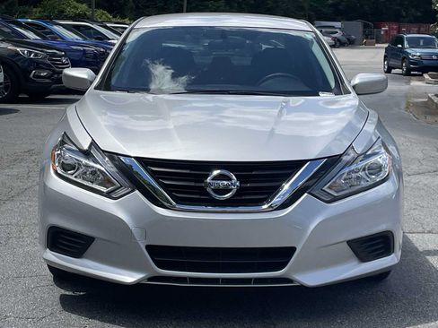 Used 2018 Nissan Altima 2.5 S w/ S Convenience Package FWD image 6
