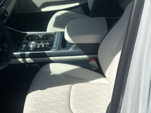 New 2026 Kia Carnival EX FWD image 14