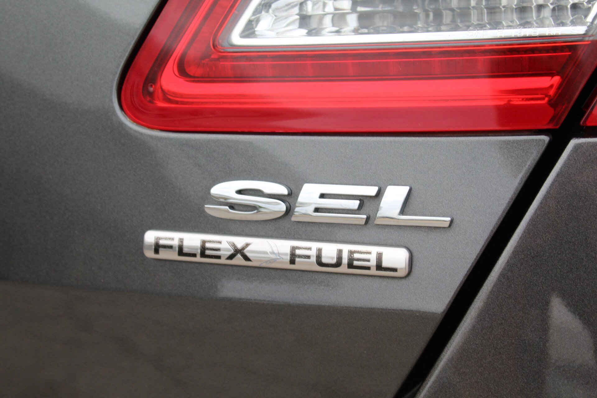 Used 2018 Ford Taurus SEL w/ Equipment Group 201A FWD image 49