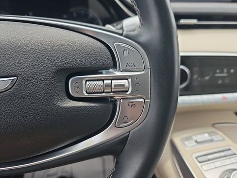 Used 2023 Genesis GV70 2.5T w/ Select Package AWD/4WD image 18