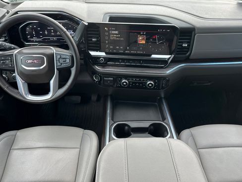 Used 2024 GMC Sierra 2500 SLT w/ Max Trailering Package image 15