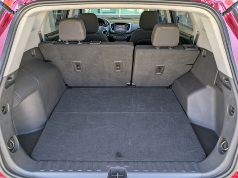 Used 2021 GMC Terrain SLE image 15