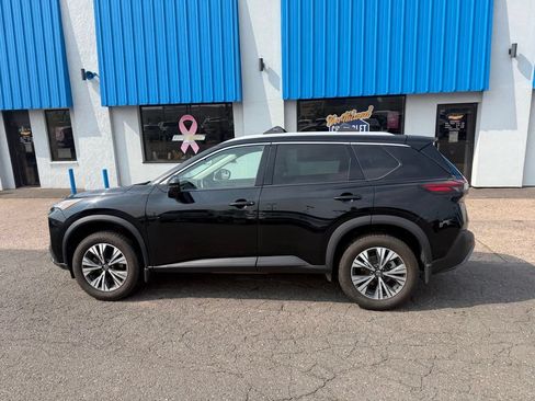 Used 2021 Nissan Rogue SV AWD/4WD image 17