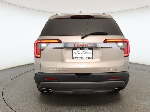 Used 2022 GMC Acadia AT4 image 5