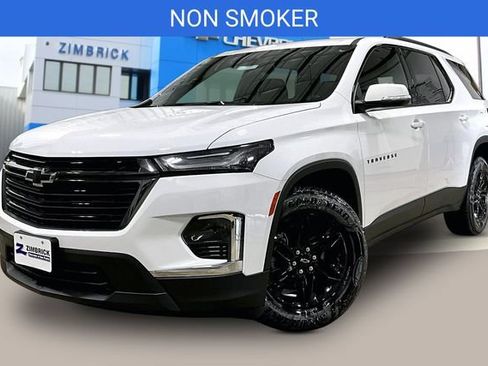 Certified 2023 Chevrolet Traverse LT w/ Midnight/Sport Edition AWD/4WD image 3
