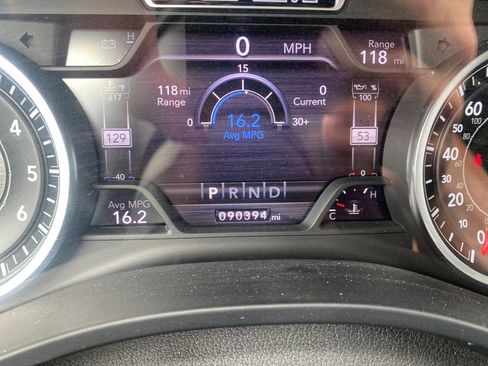 Used 2021 RAM 1500 Big Horn AWD/4WD image 16