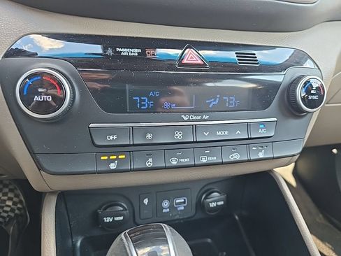 Used 2020 Hyundai Tucson Limited w/ Cargo Package AWD/4WD image 24