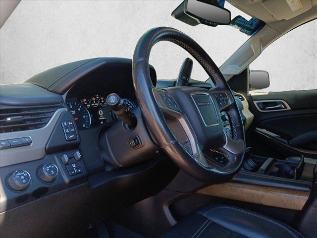 Used 2019 GMC Yukon XL Denali w/ Denali Ultimate Package AWD/4WD image 10