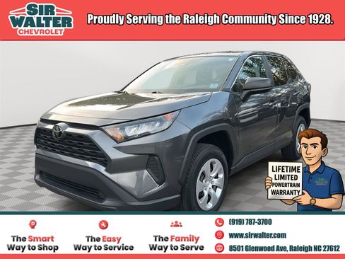 Used 2022 Toyota RAV4 LE image 1