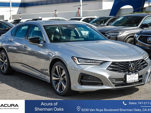 New 2025 Acura TLX w/ Technology Package image 3