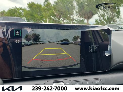 New 2026 Kia K4 FWD image 24