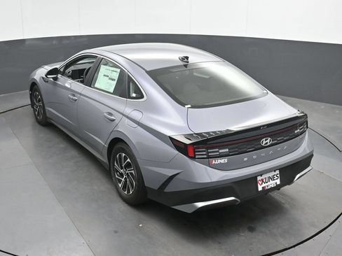 New 2026 Hyundai Sonata Blue FWD image 37