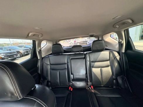 Used 2020 Nissan Murano SL FWD image 16